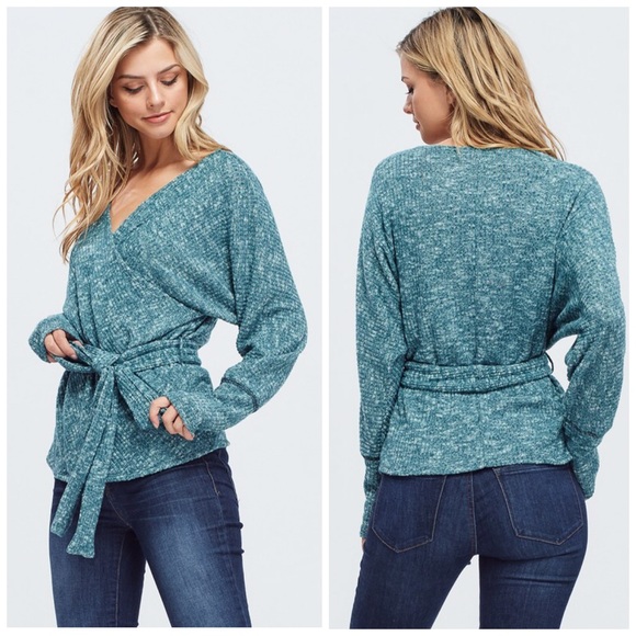 🛍LAST 1! Dolman Front Tie Soft Sweater Top - Picture 6 of 6